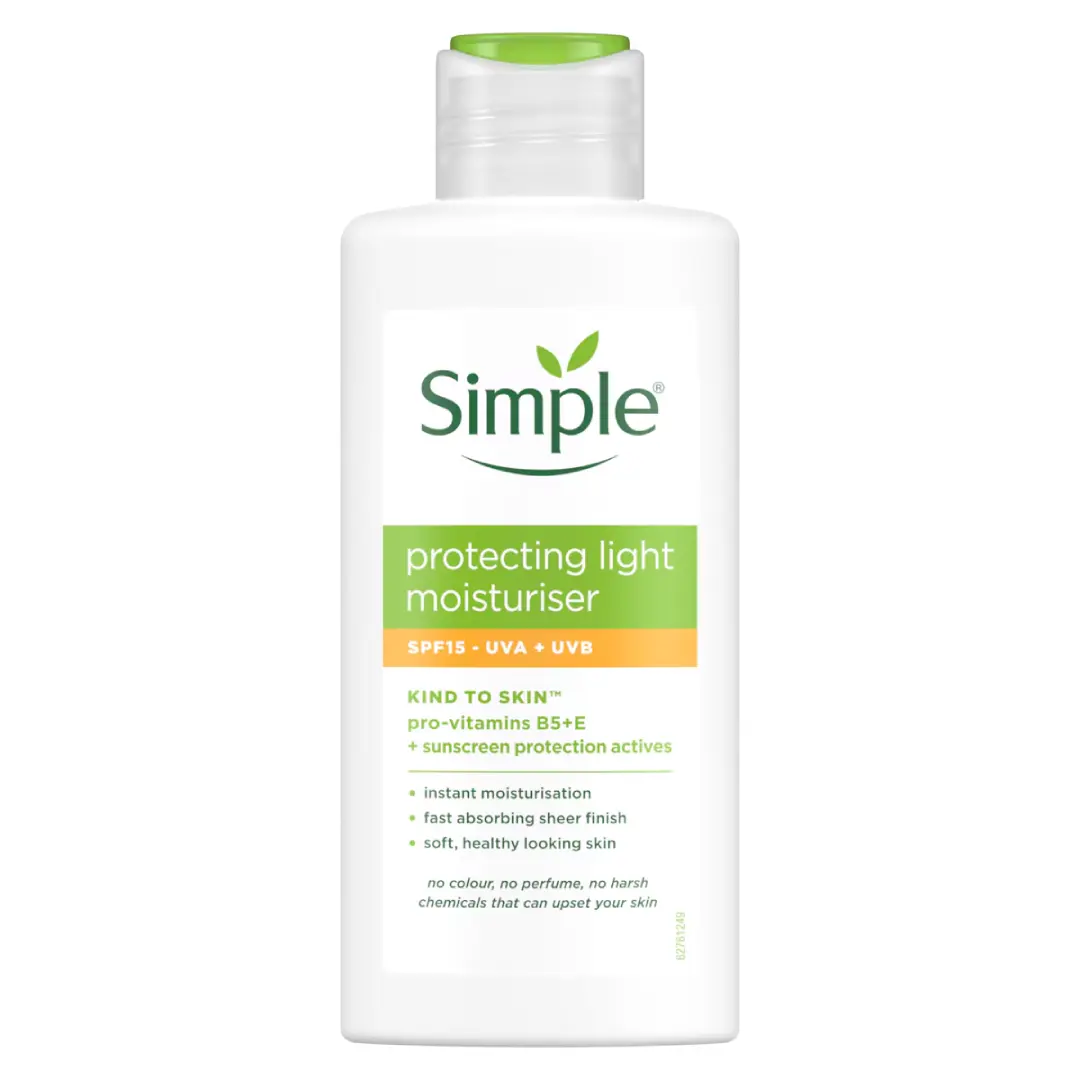 کرم آبرسان و مرطوبکننده لایت سیمپل حاوی ضد آفتاب با SPF15 کرم آبرسان و مرطوبکننده لایت سیمپل حاوی ضد آفتاب با SPF15